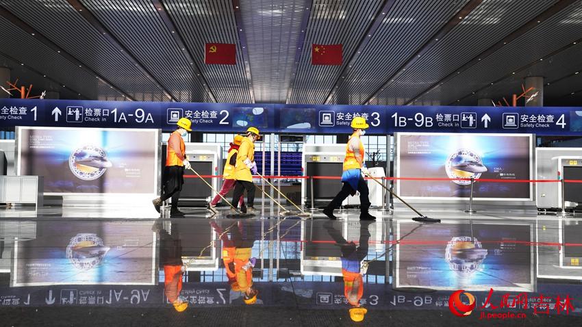 �ذ׸��F�L��ɽվ���ھo������I���С�����W(w��ng) ��ɂ��z