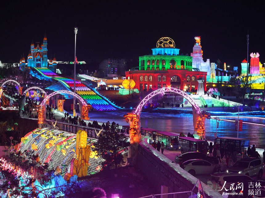 �L����ѩ����ؾ��^������W����z