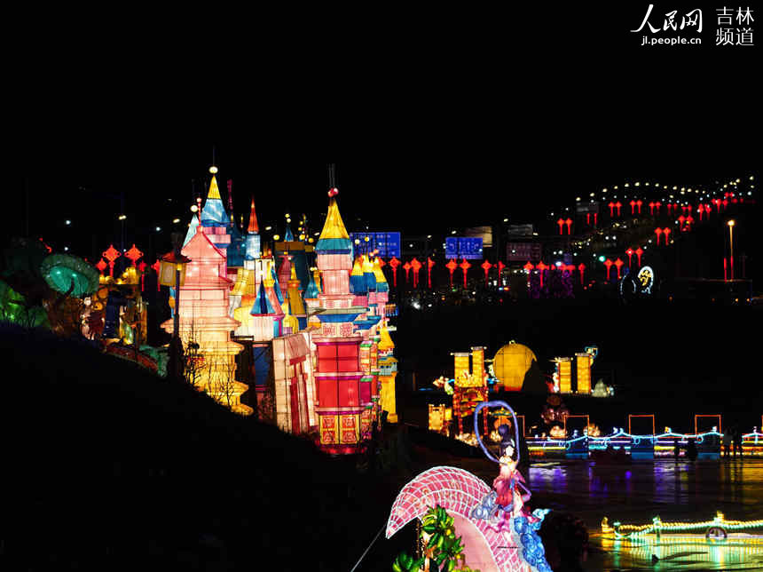 �L����ѩ����ؾ��^�����㡣����W����z