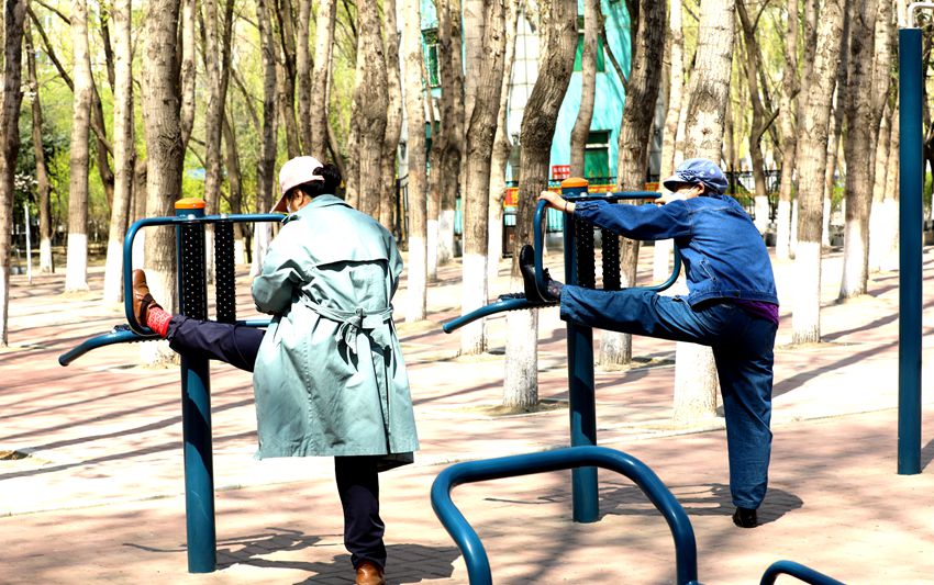 ��ʰ�����g���� ����ʡ����������(f��)�K�������»���ί���������D��