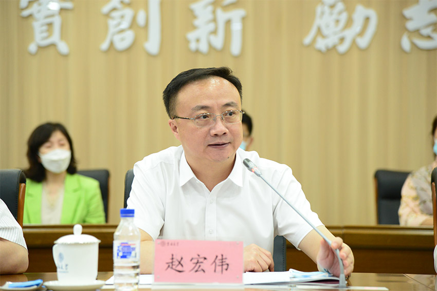 ���ִ�W�hί��ί����У�L�w�ꂥ�vԒ�������� ����Ȼ�z