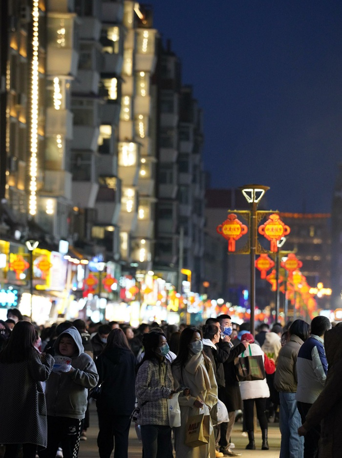 長春桂林路商業街區。人民網 李洋攝