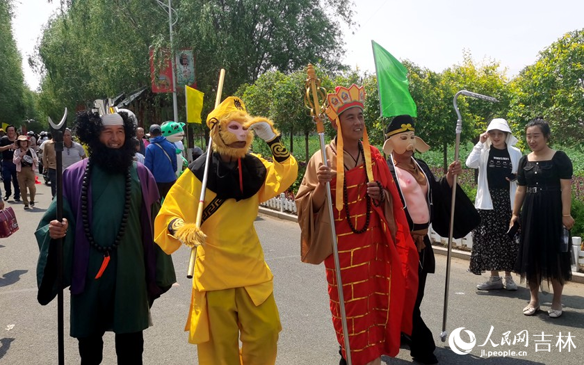 吉林松原：“桃醉”夏日里，打卡“蟠桃節”【7】