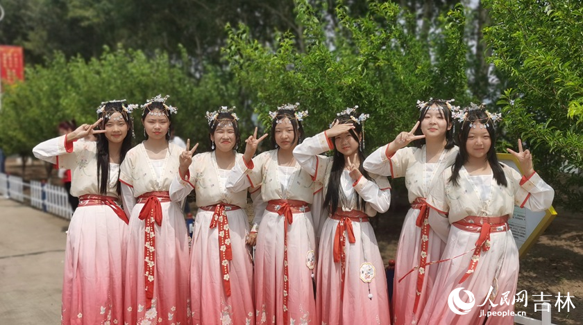 吉林松原：“桃醉”夏日里，打卡“蟠桃節”【12】