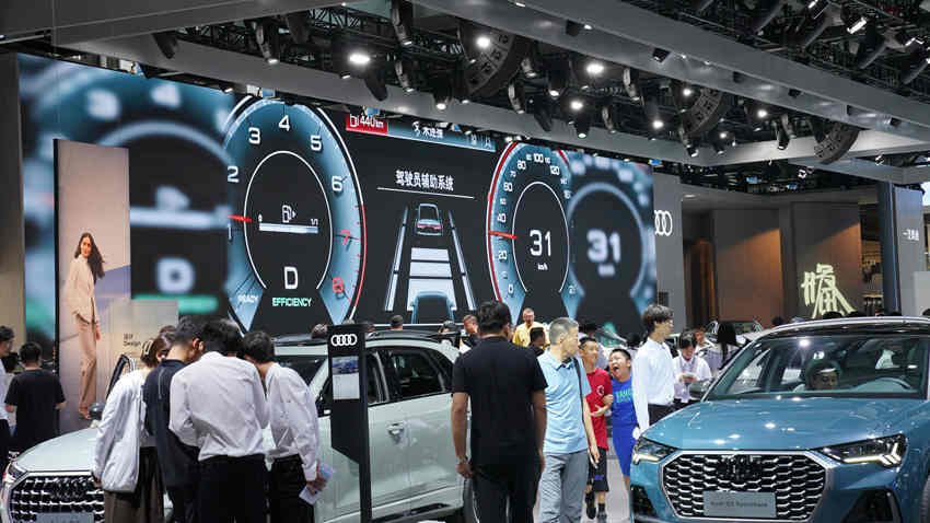 第20屆長春汽車博覽會(huì)今日啟幕。人民網(wǎng)記者李洋攝