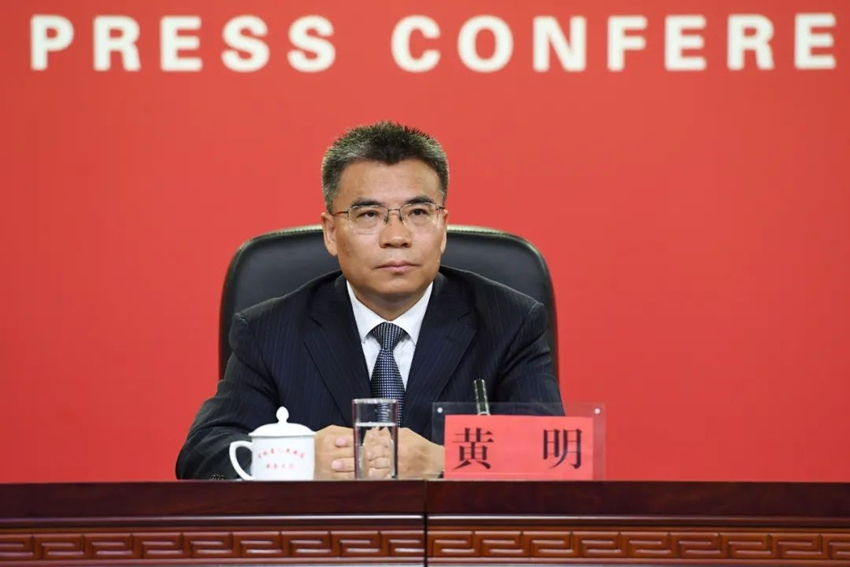 吉林省人社廳副廳長黃明。(吉林發布)