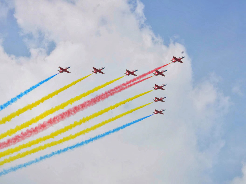 “紅鷹”飛行表演隊亮相。人民網記者李洋 攝