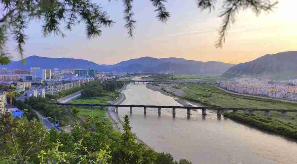 日光山南陽亭(圖片來源:圖們發布 郝東亮/攝 )