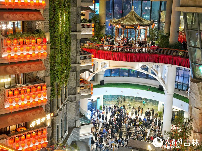 長(zhǎng)春“這有山”文旅小鎮(zhèn)。人民網(wǎng)記者 李洋攝