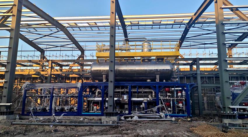 氣液分離設備組兌完成。（吉電股份供圖）