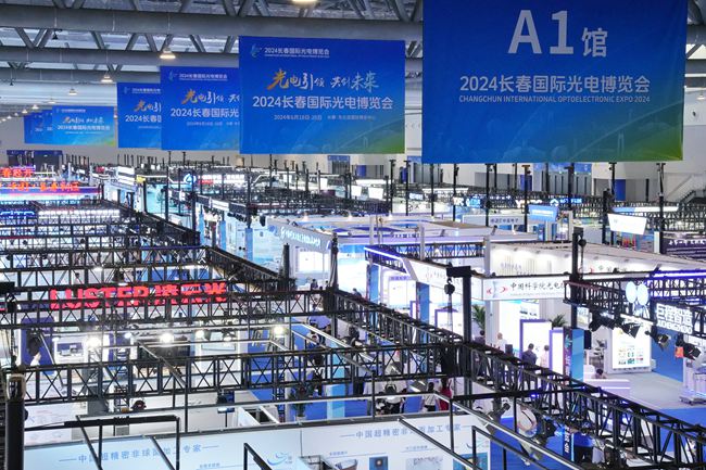 現(xiàn)場(chǎng)展位。人民網(wǎng)記者 李洋攝