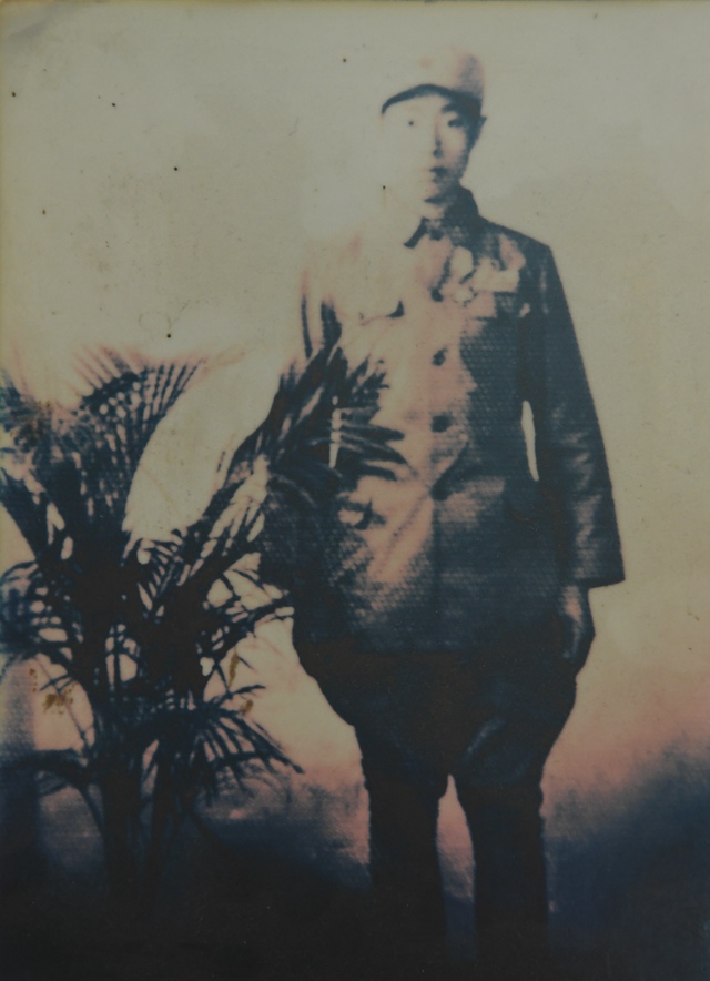 青年時期的于德才。