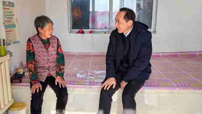 吉林省退役軍人事務廳廳長萬春江帶隊到包保村開展走訪慰問和指導幫扶