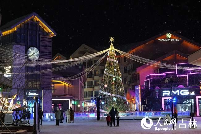 長白山雪街。人民網記者 李洋攝