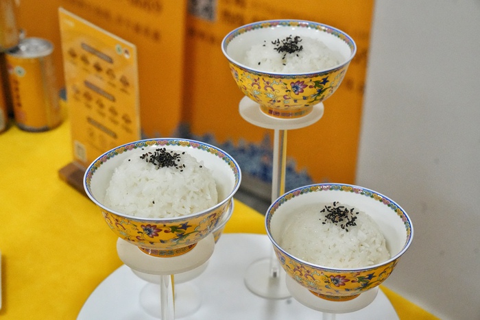 “九臺貢米”產(chǎn)品展示。人民網(wǎng)記者 李洋攝