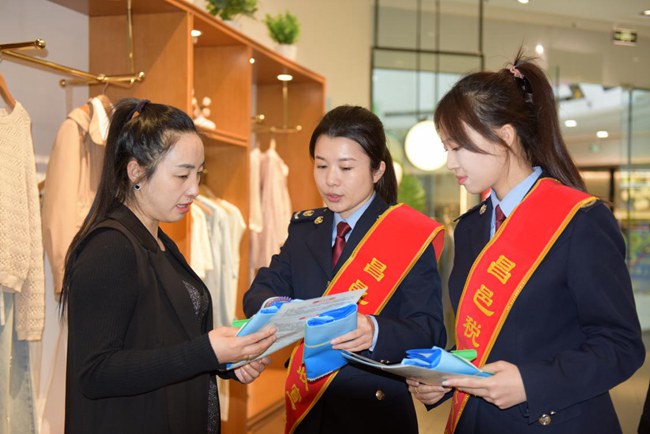 乘稅宣春風(fēng) 助合規(guī)經(jīng)營(yíng)——吉林市稅務(wù)局啟動(dòng)第34個(gè)全國(guó)稅收宣傳月