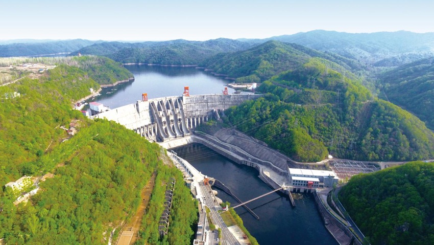 吉林白山水電站。