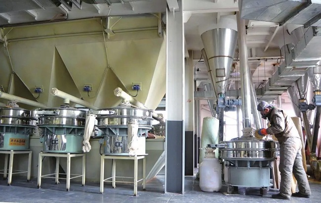 圖為白山市和一硅藻科技有限公司生產(chǎn)車間。白山市委宣傳部供圖