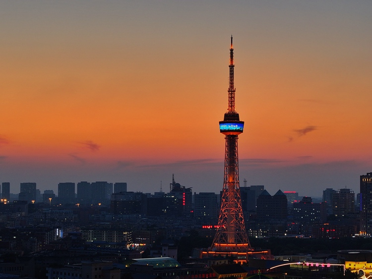 長(zhǎng)春吉塔。人民網(wǎng)記者 李洋攝