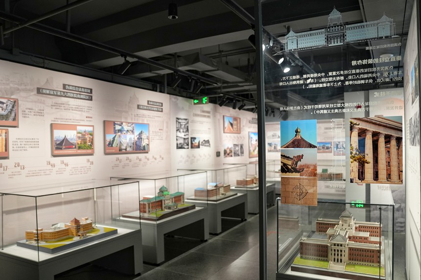 新民大街開街當(dāng)天,長春歷史文化博物館同步開館。人民網(wǎng)記者 李洋攝