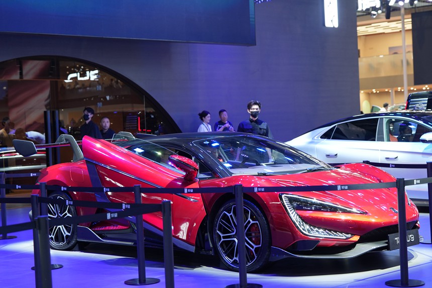 汽博會上展示的汽車。人民網(wǎng)記者 李洋攝