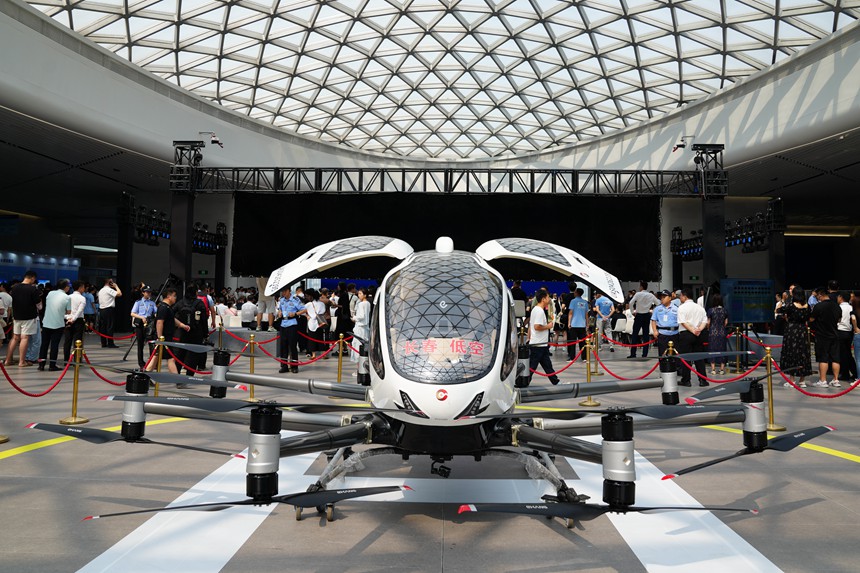 本屆汽博會未來出行展區。人民網記者 李洋攝