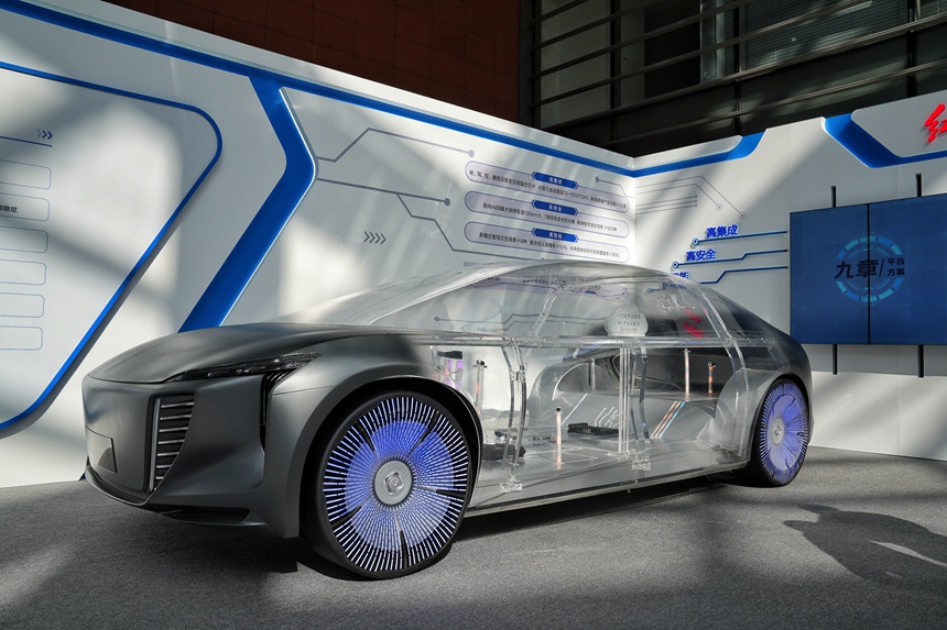 圖為一汽軟件云服務平臺展示。人民網記者 李洋攝