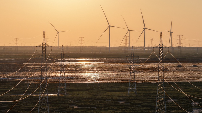 吉電股份800兆瓦風(fēng)電光伏新能源機(jī)組。吉電股份供圖