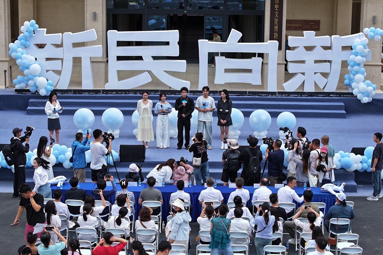 主演人員。人民網(wǎng)記者 李洋攝