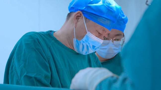 國(guó)文醫(yī)療集團(tuán)長(zhǎng)春院區(qū)胃腸結(jié)直腸中心主任 高宏