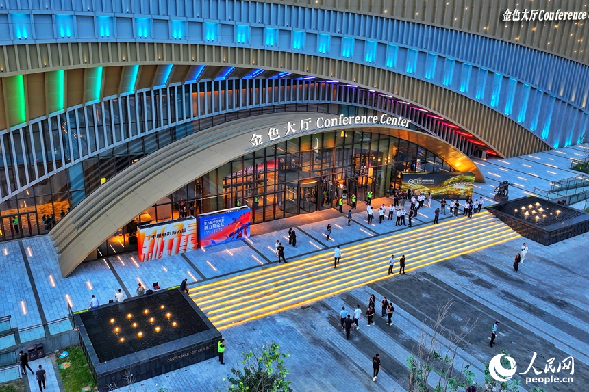 長春國際影都金色大廳。人民網(wǎng)記者 李洋攝