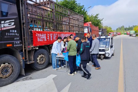 靖宇縣開展“以法護(hù)航 與‘新’同行”專項(xiàng)行動(dòng)