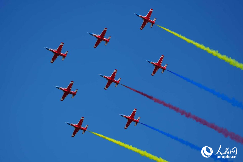 2025空軍航空開放活動和長春航空展完成全要素預演。人民網記者 李洋攝