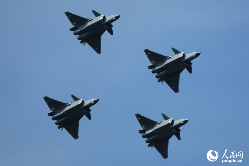 2025年空軍航空開放活動和長春航空展開幕。人民網記者 李洋攝