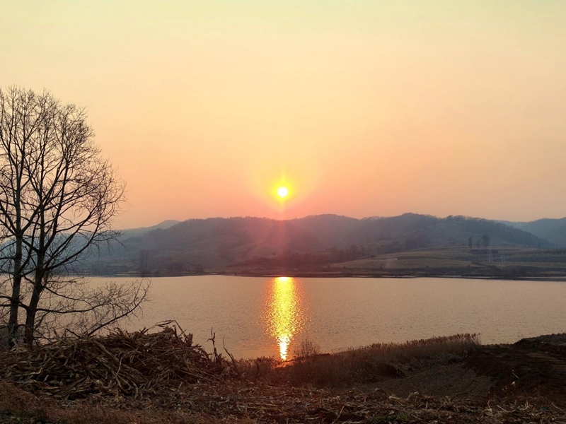 紅石湖湖景。實習生 王思皓攝