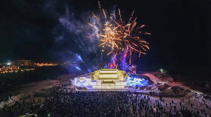 “吉林冰雪煥新季”主題采訪行丨“夜經(jīng)濟(jì)+慢生活” 長(zhǎng)白山恩都里的文旅新體驗(yàn)【6】