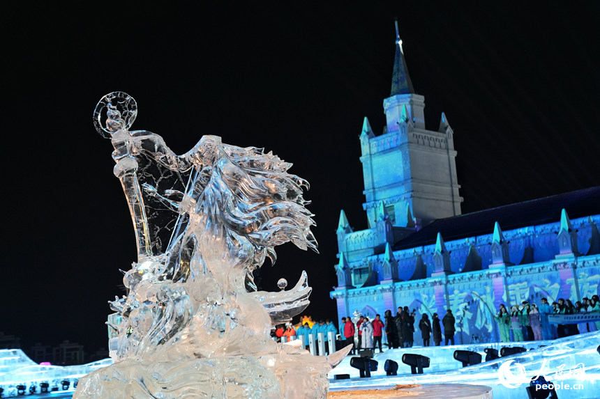 園區內的冰雕景觀。人民網記者 李洋攝