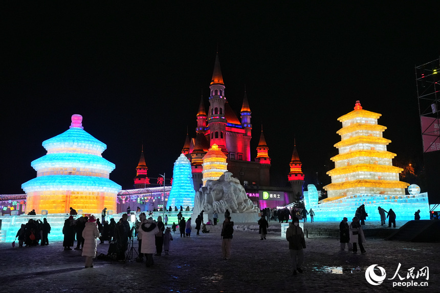 長春冰雪新天地。人民網記者 李洋攝