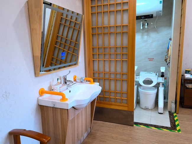 養老院內的適老化設計。人民網記者 馬俊華攝